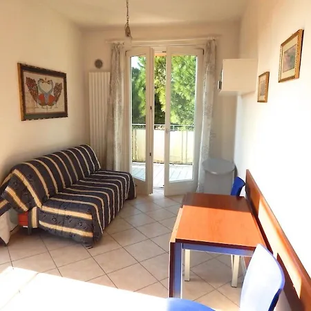S72 Nuovo Bilocale Con Terrazzo *